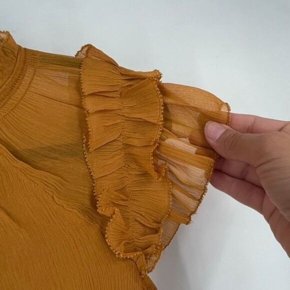 NWT Set of 2 Old Navy Women's Floral Ruffle Trim Smocked Blouse Red Gold Size XS - Picture 5 of 16